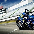 photo_gsx-r125al8_action_20.jpg