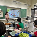 LINE_ALBUM_20240422蝦仁煎605_240422_3.jpg