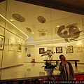 201110畫展-佈展-16.JPG