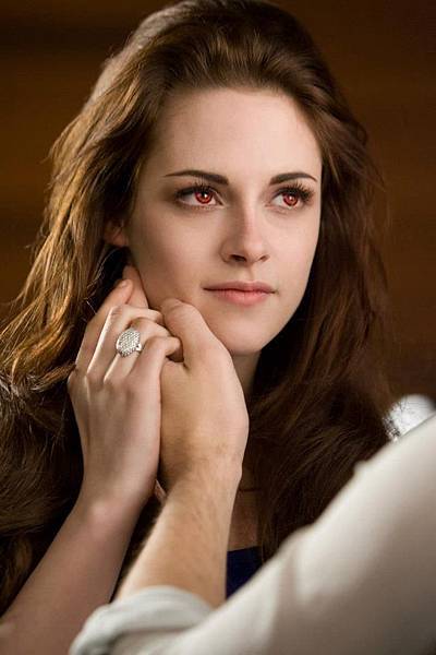 breaking-dawn-part-2-poster (35)