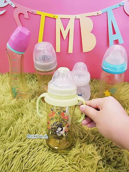 小獅王辛巴 simba PPSU奶瓶 自動把手奶瓶 水杯29.jpg 小獅王辛巴 simba PPSU奶瓶 自動把手奶瓶 水杯29.jpg