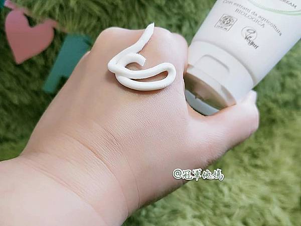 膏純淨生活提案 純淨貝拉Natura Bella 貝拉寶貝有機低敏洗沐 有機燕麥泡泡浴露 洗髮沐浴露 有機金盞花護膚膏 屁屁膏 嬰兒油 按摩油 22.jpg 膏純淨生活提案 純淨貝拉Natura Bella 貝拉寶貝有機低敏洗沐 有機燕麥泡泡浴露 洗髮沐浴露 有機金盞花護膚膏 屁屁膏 嬰兒油 按摩油 22.jpg