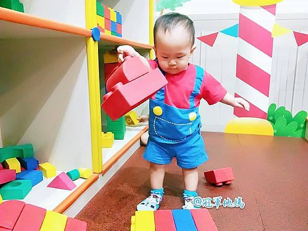 騎士堡 小木偶的家 台中 臺中 親子景點 親子一日遊 推薦25.jpg 騎士堡 小木偶的家 台中 臺中 親子景點 親子一日遊 推薦25.jpg