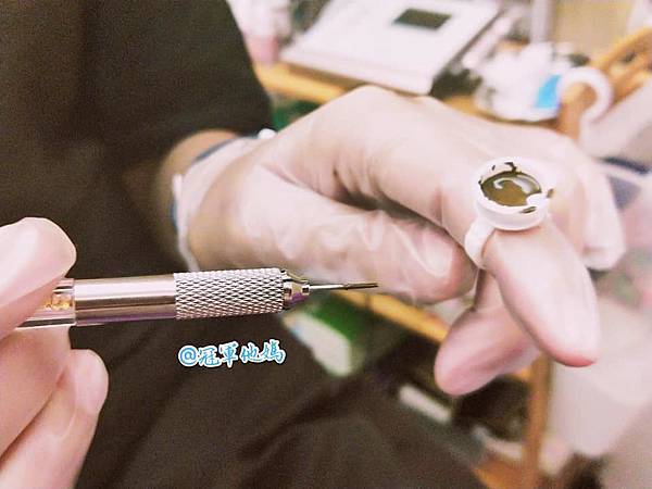 Face Art 紋繡熱蠟館 霧眉 飄眉 紋眉 繡眉 差別 比較 半永久定妝 熱蠟除毛 巴西式全除 腋毛 胸毛 腳毛 腿毛 手毛 台中 臺中 南屯 水晶嘟嘟唇48.jpg Face Art 紋繡熱蠟館 霧眉 飄眉 紋眉 繡眉 差別 比較 半永久定妝 熱蠟除毛 巴西式全除 腋毛 胸毛 腳毛 腿毛 手毛 台中 臺中 南屯 水晶嘟嘟唇48.jpg