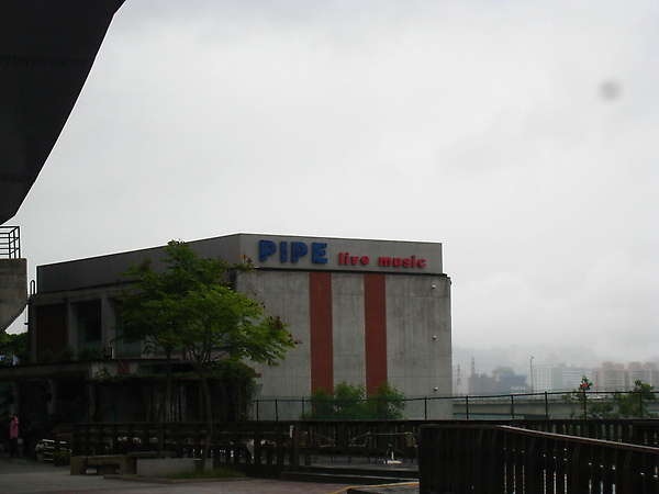 20100403-2-02 咕狗不到這是什麼 @@