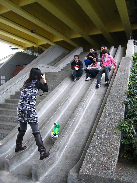 20100403-2-04 張春春想溜滑梯系列