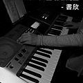 20100403-5-08 Rowen主唱兼鍵盤，書欣