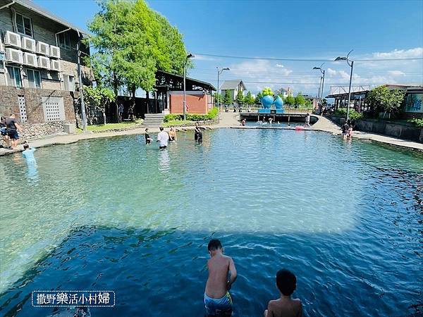 宜蘭景點》炎炎夏季戲水好所在，終年20度C天然湧泉【螃蟹冒泡