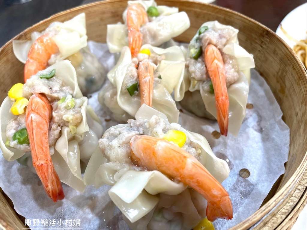 【一鑫園】蘭陽經典特色小菜、手工燒賣、滿滿海鮮和蚵仔蓋飯超吸