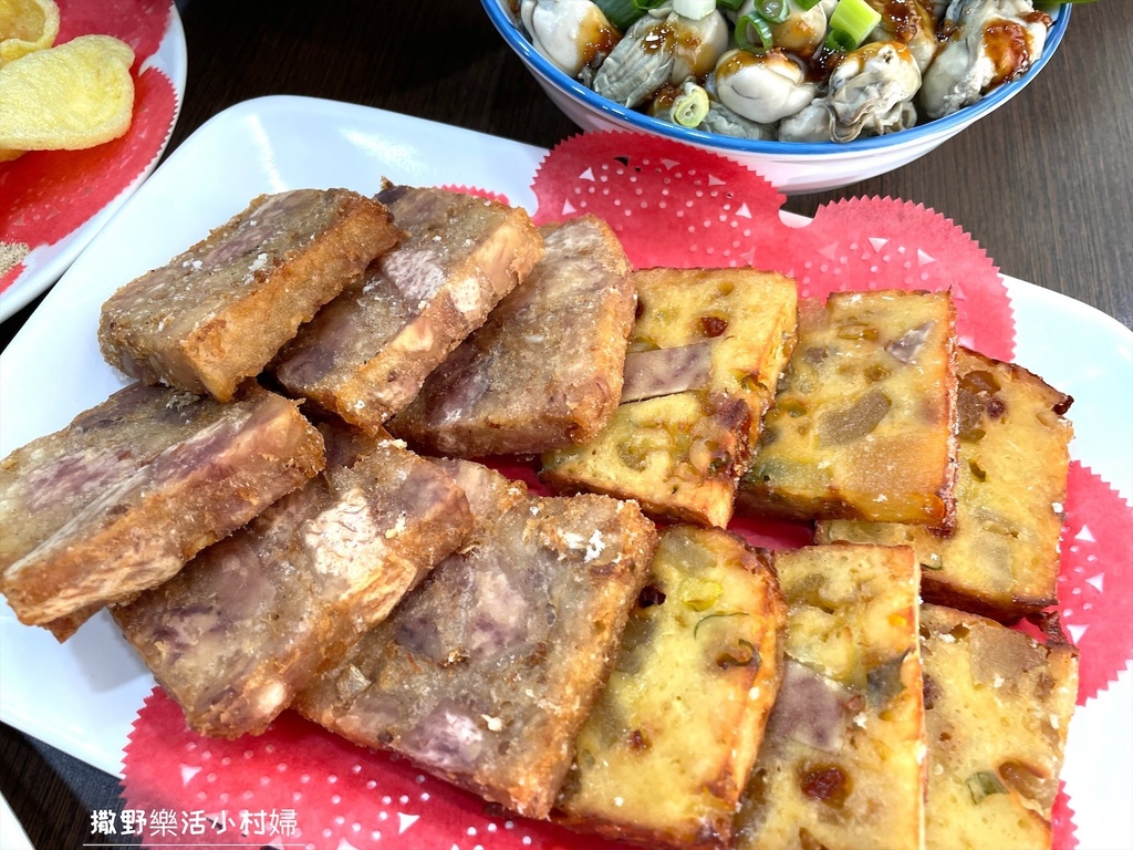 【一鑫園】蘭陽經典特色小菜、手工燒賣、滿滿海鮮和蚵仔蓋飯超吸