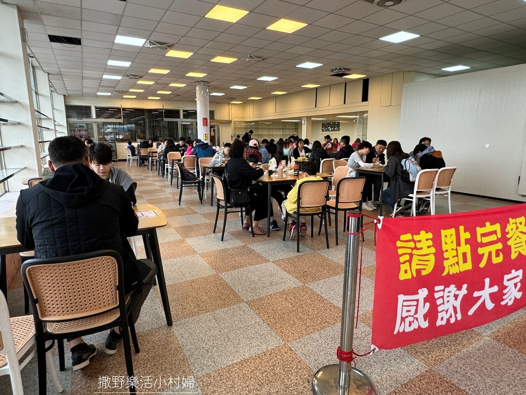 遠近馳名的花蓮【玉里橋頭臭豆腐】有礁溪分店啦，停車場和店面都