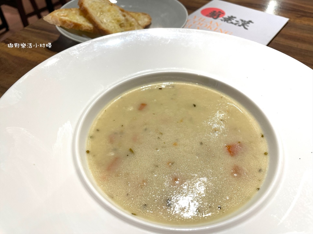 宜蘭隱藏版手作料理【蘭煮漢】青醬燉飯、義大利麵搭配香煎沙朗牛