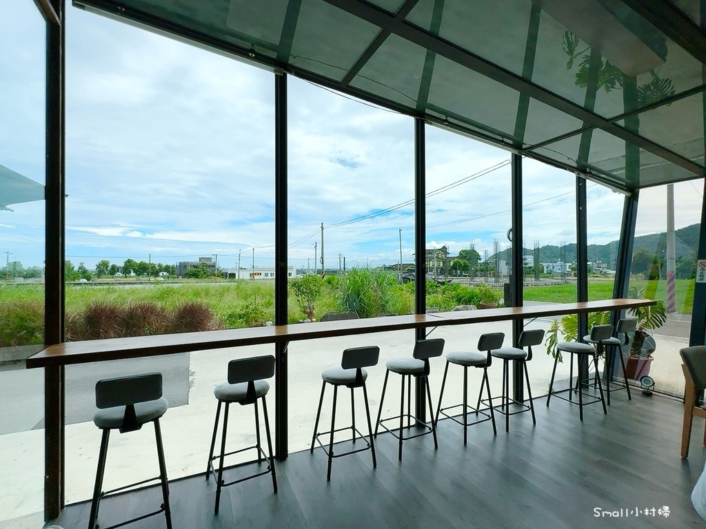 宜蘭礁溪必訪山邊田野旁絕美的景觀咖啡廳巨型蜘蛛人吸睛又好 宜蘭礁溪必訪山邊田野旁絕美的景觀咖啡廳巨型蜘蛛人吸睛又好