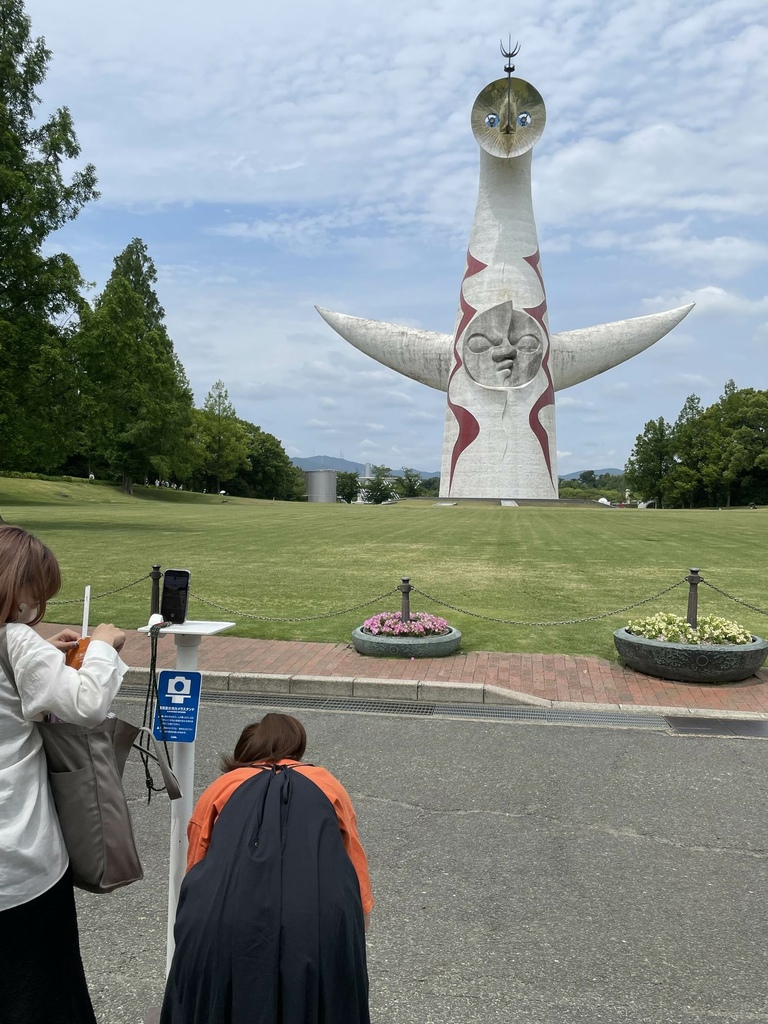 (未完)万博記念公園、国立民族学博物館中庭-タクティクスオウ