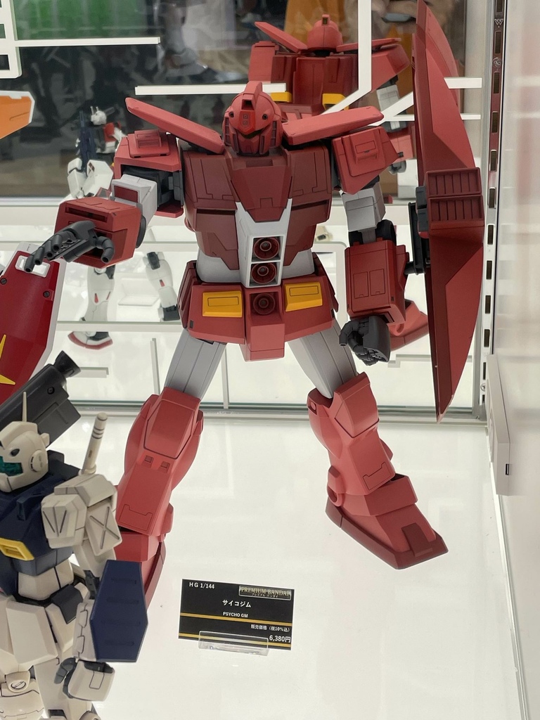 ガンダムベース福岡 THE GUNDAM BASE FUKU