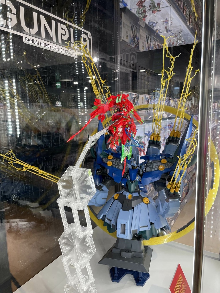 ガンダムベース福岡 THE GUNDAM BASE FUKU