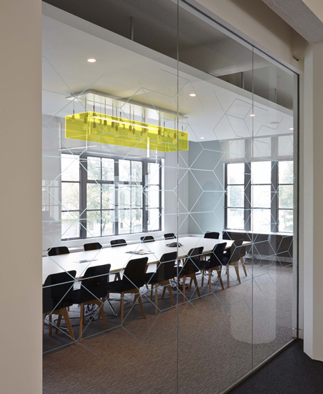 dezeen_Asos-Headquarters-by-Linda-Morey-Smith_11.jpg dezeen_Asos-Headquarters-by-Linda-Morey-Smith_11.jpg