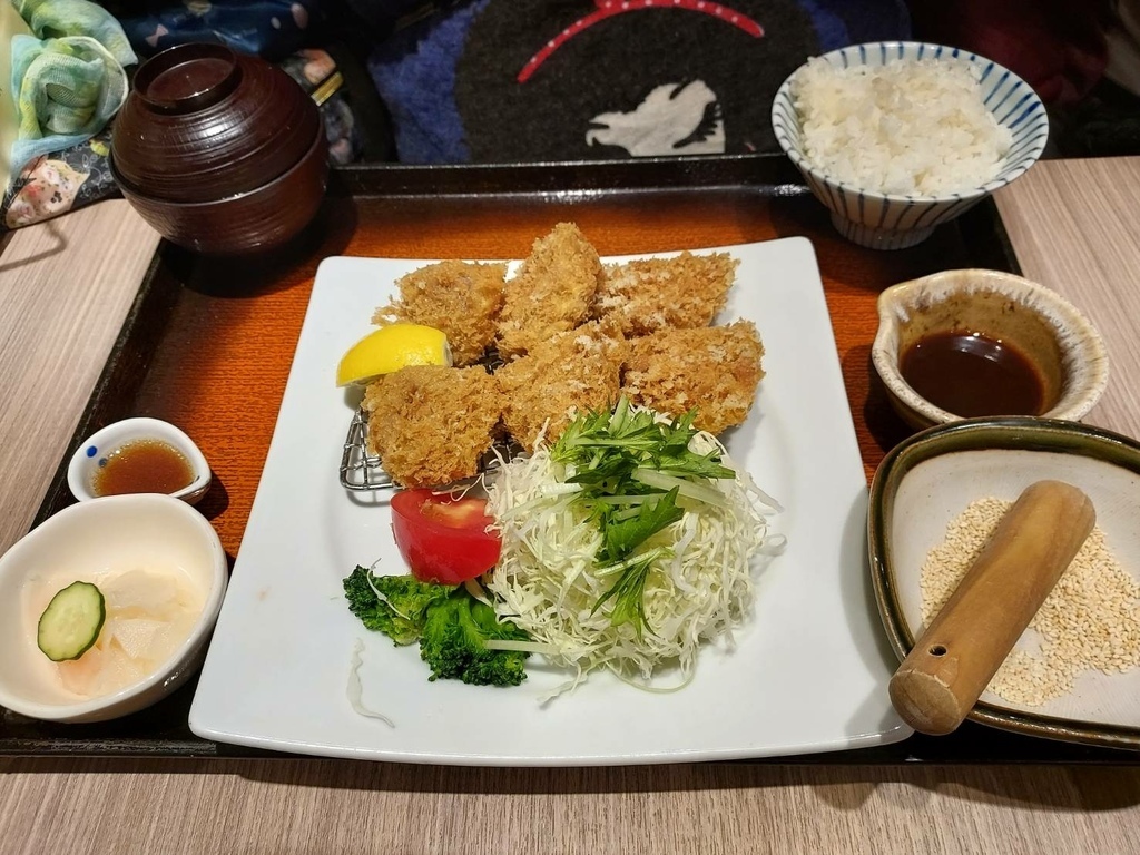 炸腰內肉定食.jpg