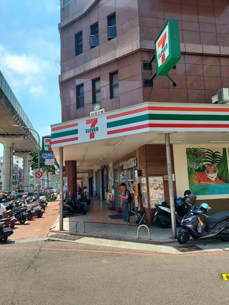 康朵利7-11.jpg