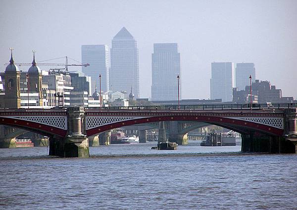 124 Blackfriars Bridge(黑修士大橋).jpg