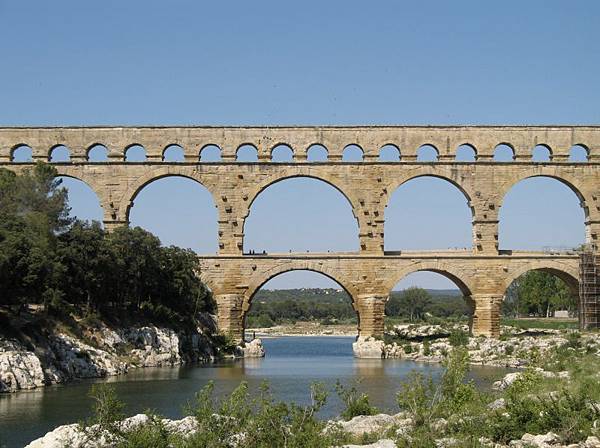 06Pont du Gard 嘉德水道橋 (法國).jpg