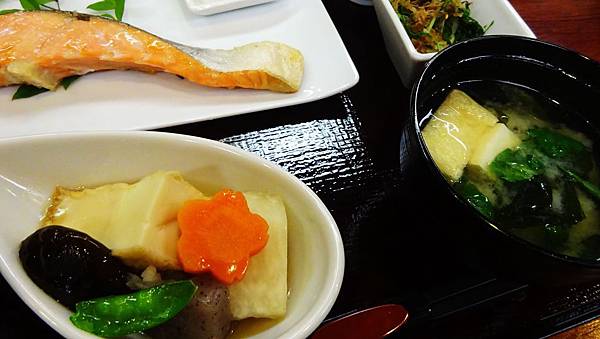 DSC00960.JPG DSC00960.JPG