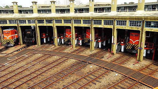 扇形車庫 (14).JPG 扇形車庫 (14).JPG