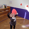 感統遊戲-跳抓氣球(016).JPG