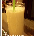 香蕉牛奶果汁 分享蔬食 台中素食蔬食食記.jpg