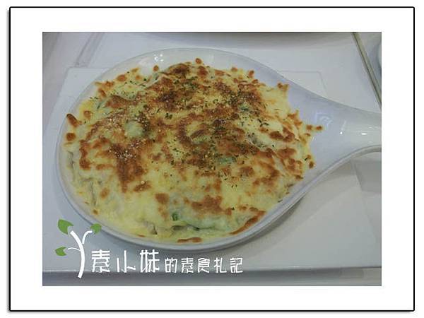 蕈菇白醬義式焗飯 nu pasta杯杯麵 台中嶺東素食蔬食食記拷貝.jpg