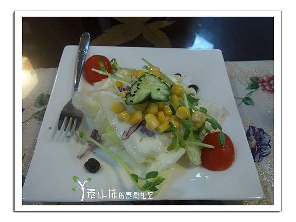 沙拉 景饌蔬食響宴 (景饌人文素食館 )  台中素食蔬食食記