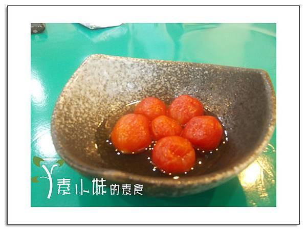 招牌小菜 茹類蔬食熱炒 菇類養生火鍋 菇鮮 台中素食蔬食食記 拷貝 招牌小菜 茹類蔬食熱炒 菇類養生火鍋 菇鮮 台中素食蔬食食記 拷貝