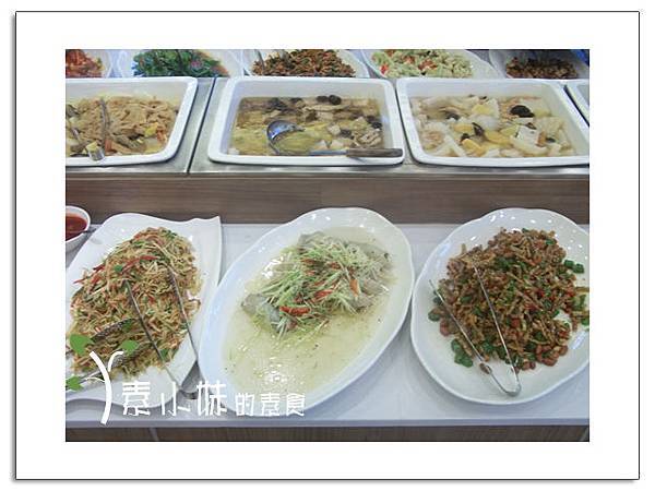 菜9 大紅花時尚蔬食百匯  台中素食蔬食食記 拷貝