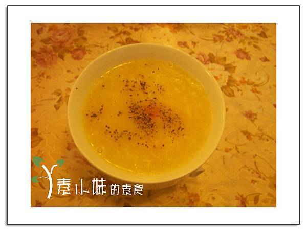 玉米濃湯 綠園有機健康素食 新北市淡水區台北素食蔬食食記 拷貝