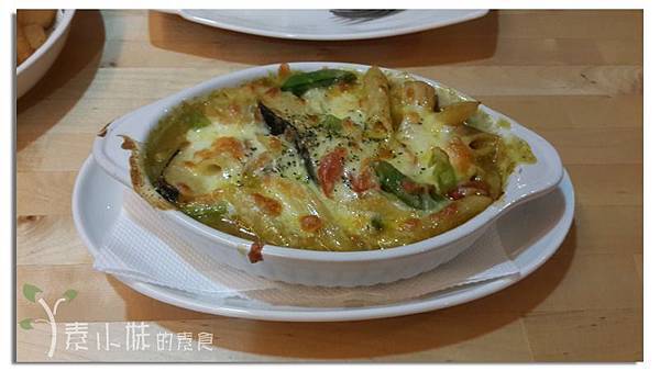 咖哩焗烤義大利麵 懷特廚房White Kitchen 台中素食蔬食食記.jpg