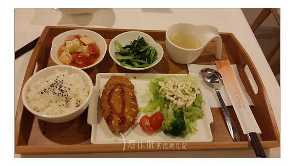 香酥杏仁排 南風蔬食咖啡 台中素食 拷貝.jpg