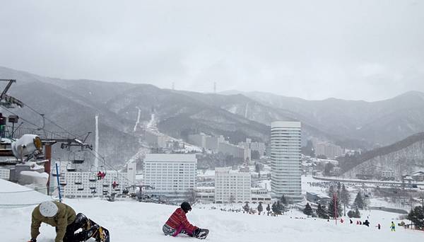 04.苗場王子飯店滑雪場是日本人氣No.1的滑雪場.jpg