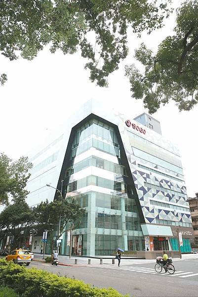 「SOGO敦化館」大復活！皇翔豪宅改建案延後 擬招新房客