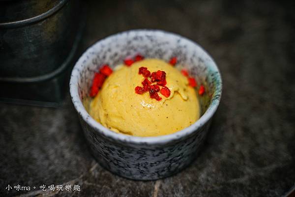 Blind Pig by R.D.-31.jpg