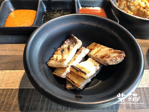 IMG_8588.jpg IMG_8588.jpg