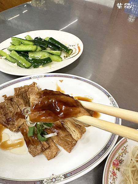 【桃園】阿秋大湯圓｜滿滿香菇肉餡古早味湯圓，嘴邊肉也好吃｜柴