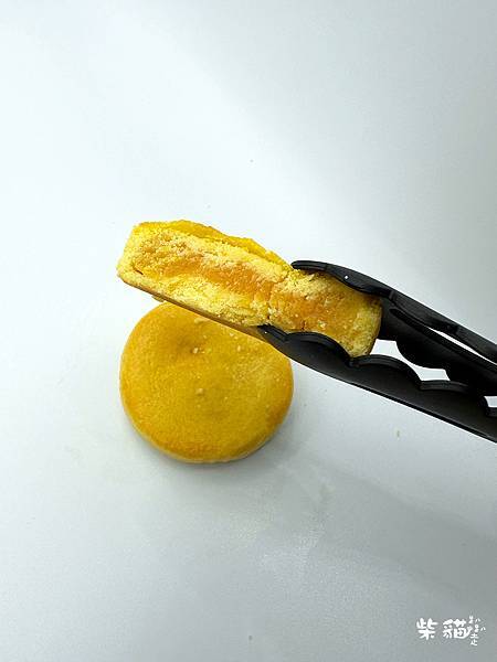 【阿仁牛軋餅】瘋搶中秋限定蛋黃軟心餅，還有整顆芒果柚子雪Q餅