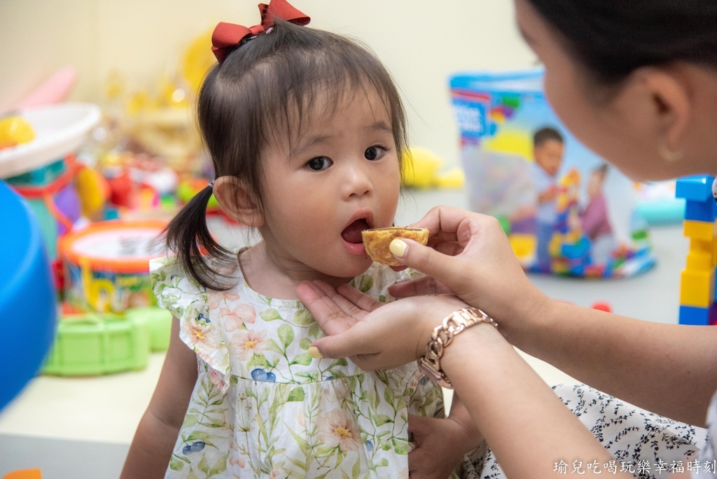 【食記❤彰化】鹿港在地人大推免排隊又超好吃的新口味蛋黃酥，少