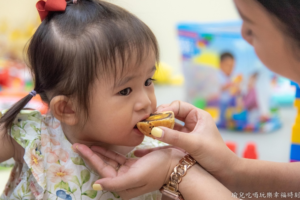 【食記❤彰化】鹿港在地人大推免排隊又超好吃的新口味蛋黃酥，少