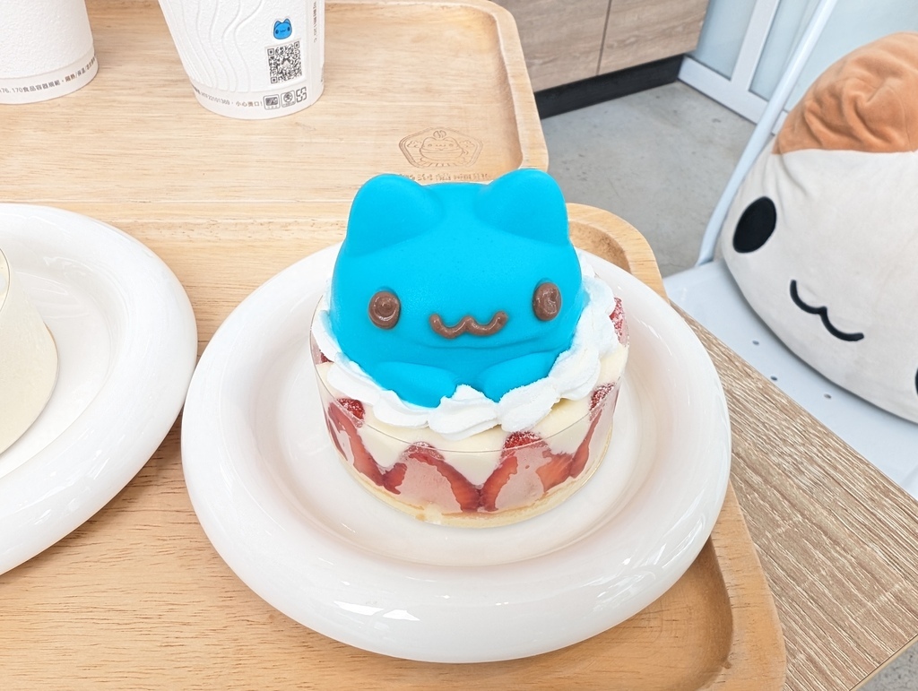 台中「奶泡貓咖啡 FOAM CAT CAFE」