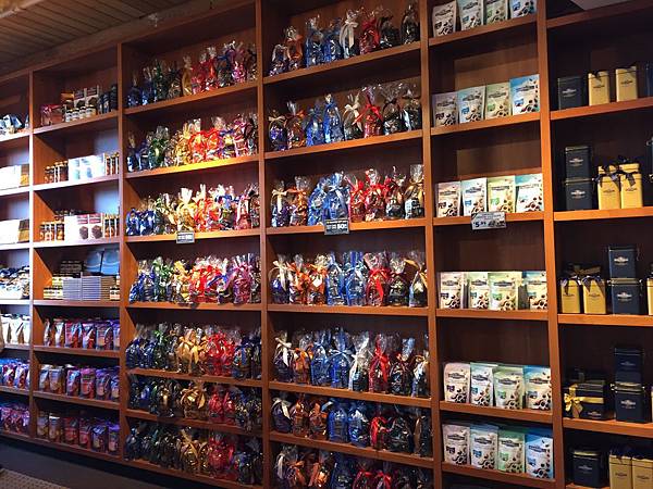 IMG_6990.JPG IMG_6990.JPG