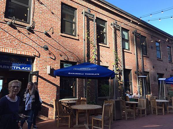 IMG_6996.JPG IMG_6996.JPG