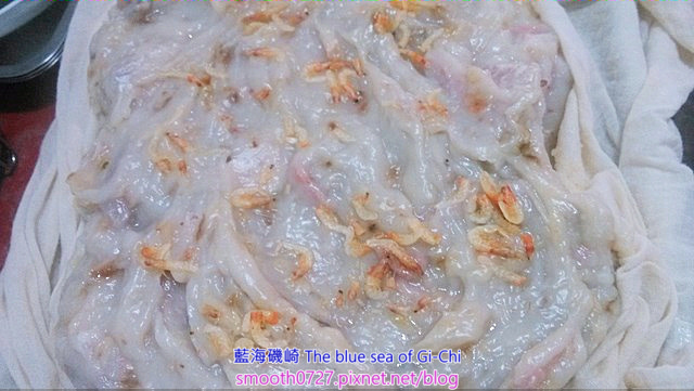櫻花蝦芋頭糕(芋仔粿) 櫻花蝦芋頭糕(芋仔粿)
