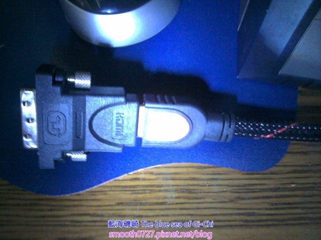 電腦連接液晶電視的方法(DVI to HDMI) 電腦連接液晶電視的方法(DVI to HDMI)