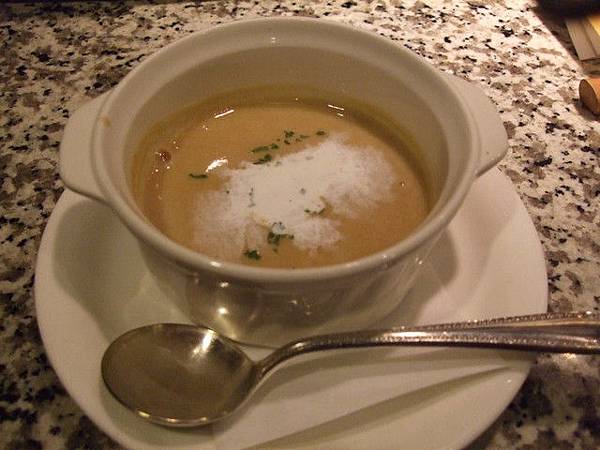 蘑菇農湯 蘑菇農湯